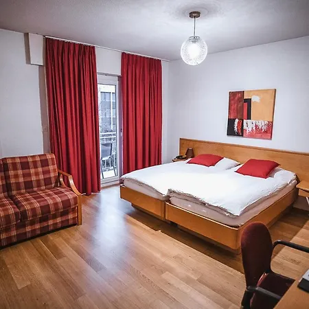 Elite Hotel 3*