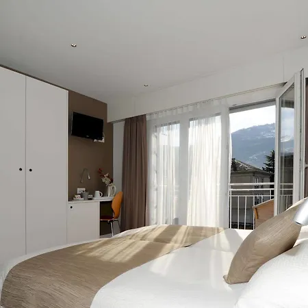 Elite Hotel